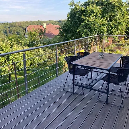 Dům Na Kopci S Výhledem * Svatá